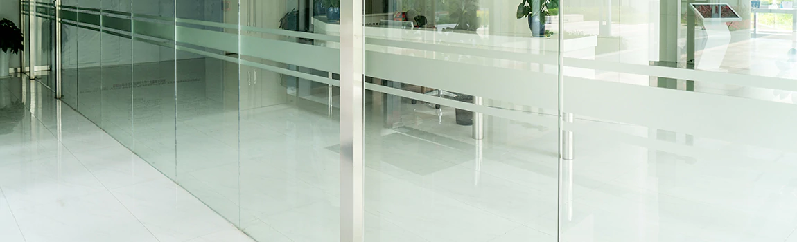 Local Glass Repair in Oak Ridge, FL