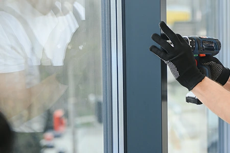 Same Day Glass Repair Car in Oak Ridge, FL